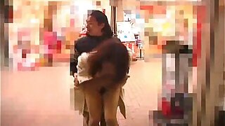 Hot Japanese teen exhibs together with gets fucked alfresco